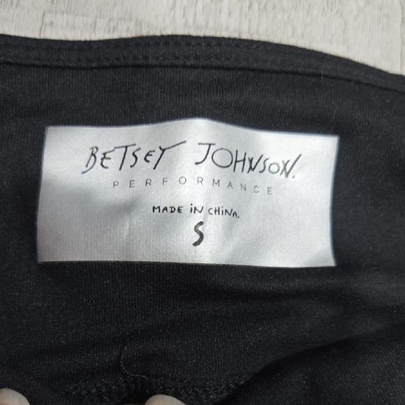 Betsey Johnson Black and White Leaf Pattern Leggings - Picture 2 of 6